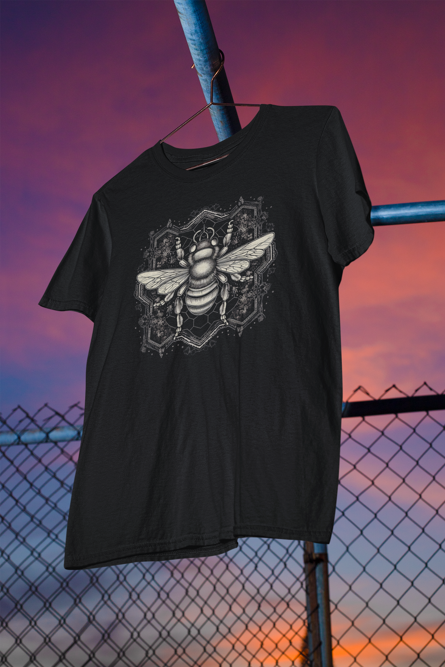 Bee Design T-Shirt | Insect Teeshirt | Goth Shirt | Pagan Clothing | Witch Occult Gift | Vintage Style Fashion