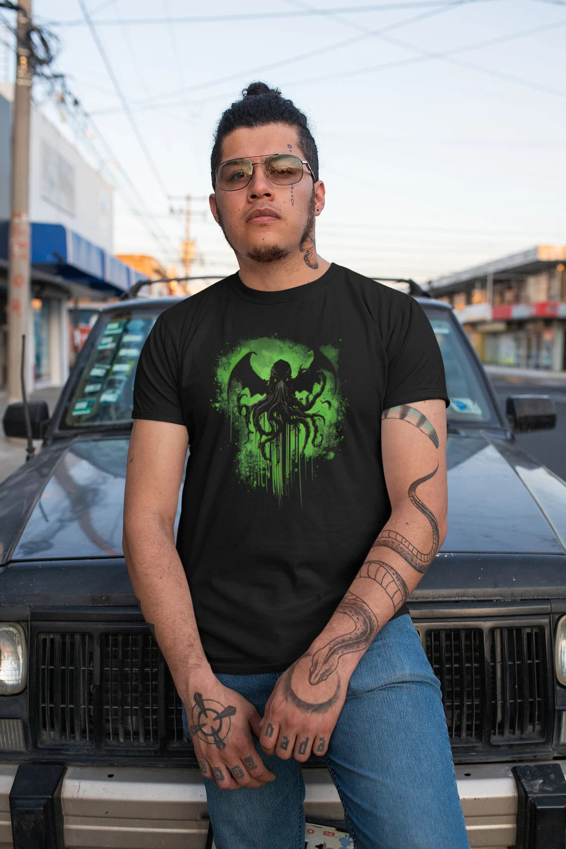 Cthulhu green splatter T-Shirt | HP Lovecraft Teeshirt | Monster Tee Shirt | Cthulhu Gift Clothing