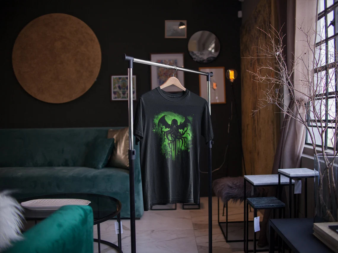 Cthulhu green splatter T-Shirt | HP Lovecraft Teeshirt | Monster Tee Shirt | Cthulhu Gift Clothing