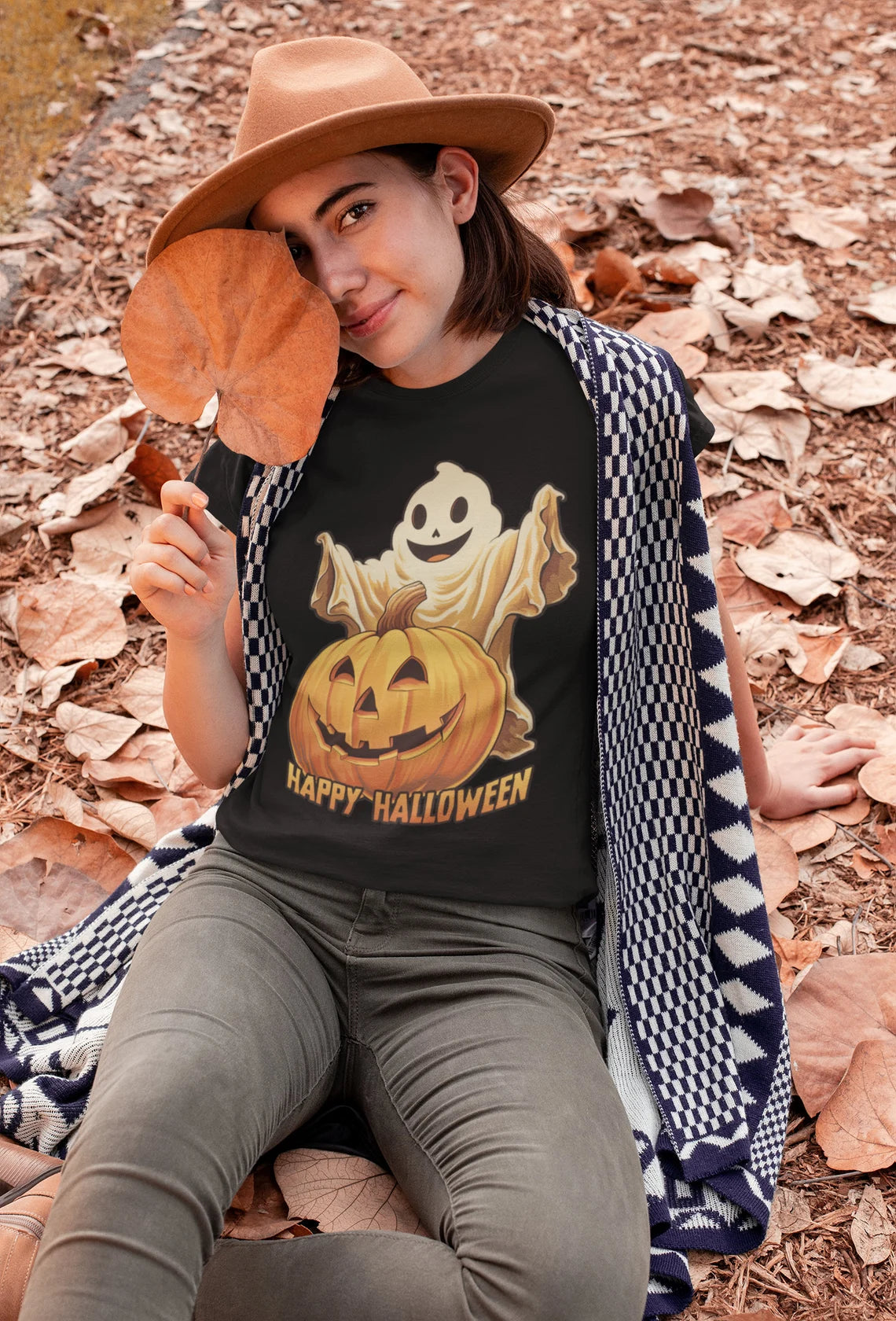 Happy Halloween Ghost and Pumpkin Shirt | Jack-o-lantern teeshirt | Spooky t-shirt | Horror Clothing | Fall style