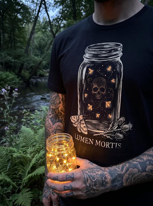 Memento Mori Shirt, Firefly Jar Skull Tee, Gothic Cottagecore T-Shirt, Dark Academia Occult Gift, Goblincore Bug Shirt